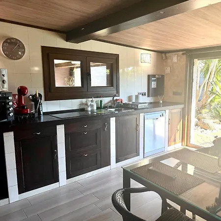 Сasa de vacaciones Casa Jardín *